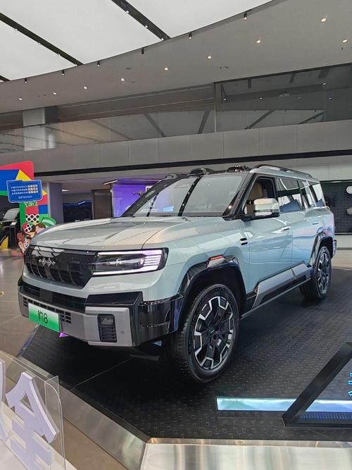 东莞222比亚迪方程豹硬派越野的爆款，英菲尼迪35周年与你共成长